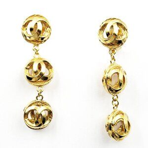 Chanel Vintage Gold Plated CC 3 Ball Dangle Long Clip on Earrings
